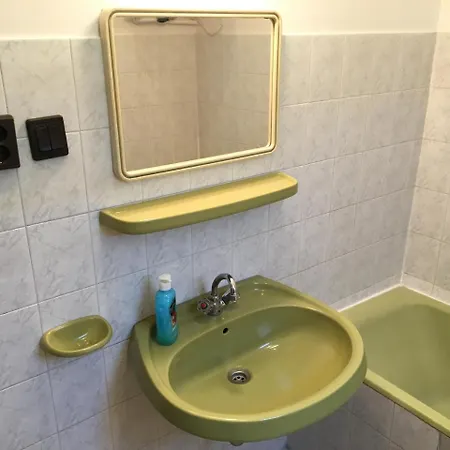 Stella Vendeghaz Guest house
