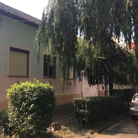 Stella Vendeghaz Guest house *